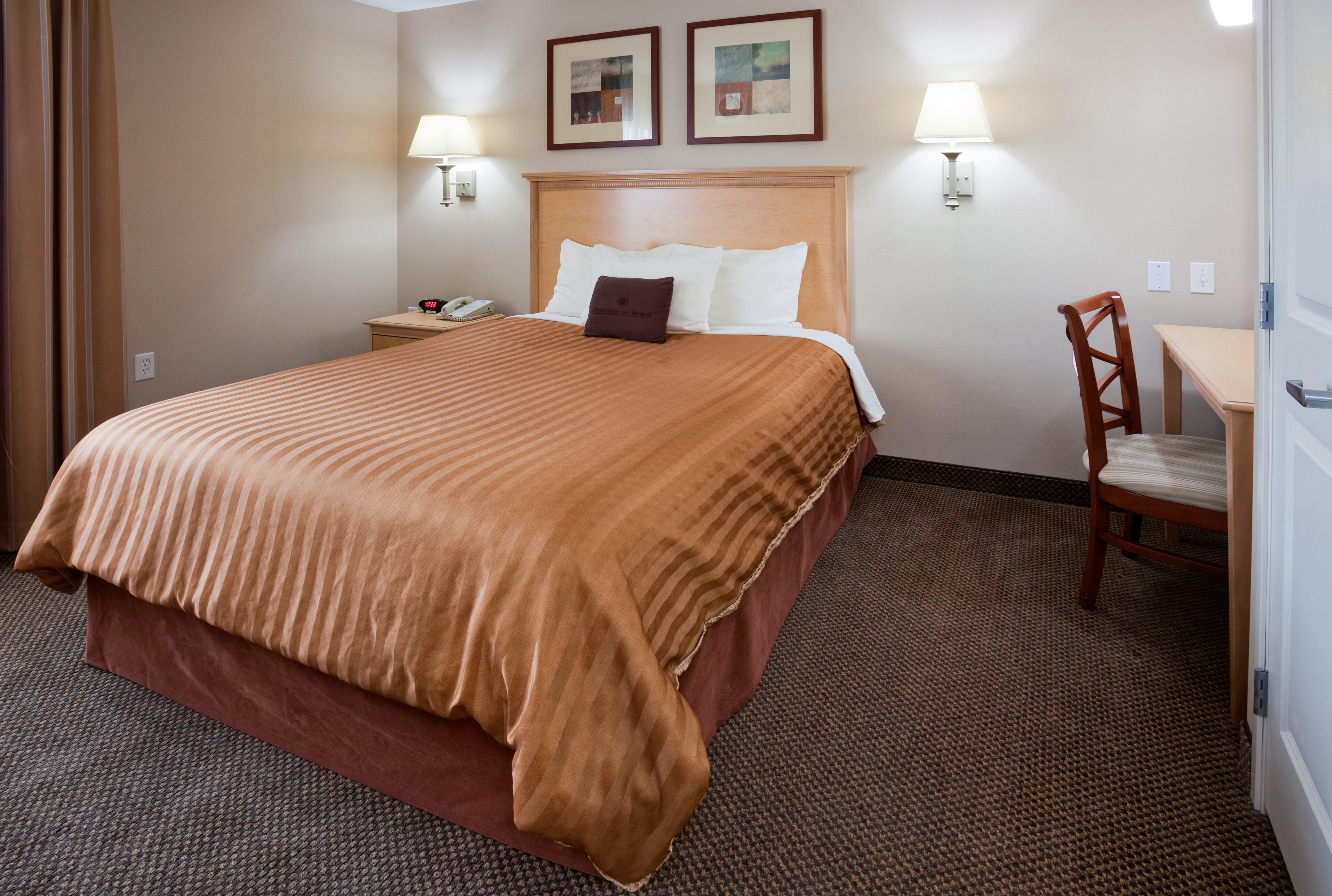Candlewood Suites Milwaukee Brown Deer, An Ihg Hotel Exterior photo